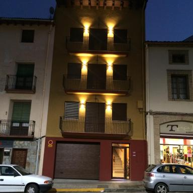 Apartamentos Turisticos Graus - Housity