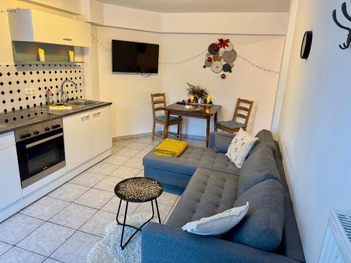 Kleine-Romantische Ferienwohnung Parkplatz vor dem Haus! - Housity