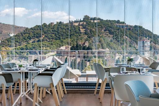 AC Hotel Málaga Palacio by Marriott - Housity