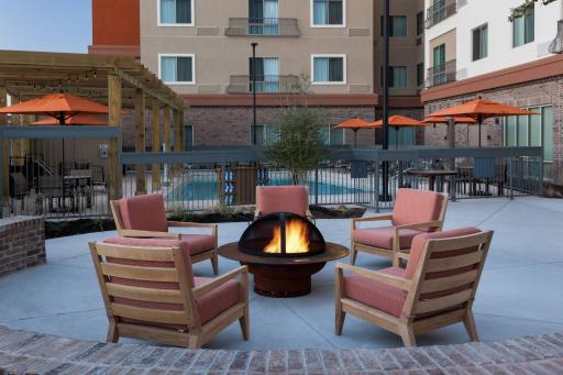 Courtyard by Marriott Fort Worth Historic Stockyards - Housity