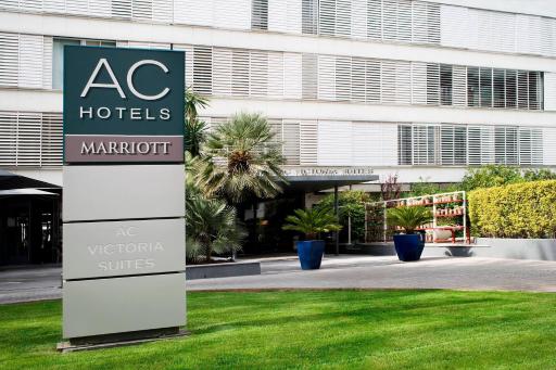 AC Hotel Victoria Suites by Marriott - Housity