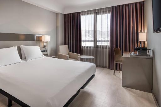 AC Hotel San Cugat by Marriott - Housity
