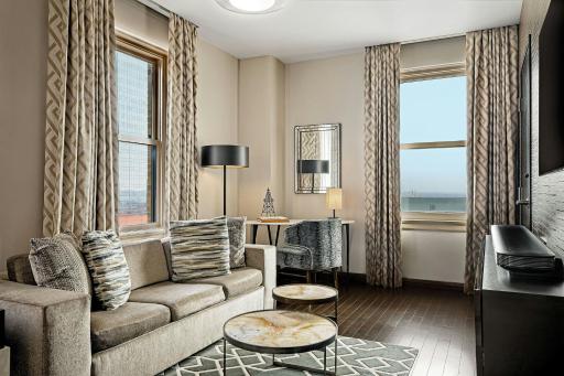 The Sinclair, Autograph Collection - Housity
