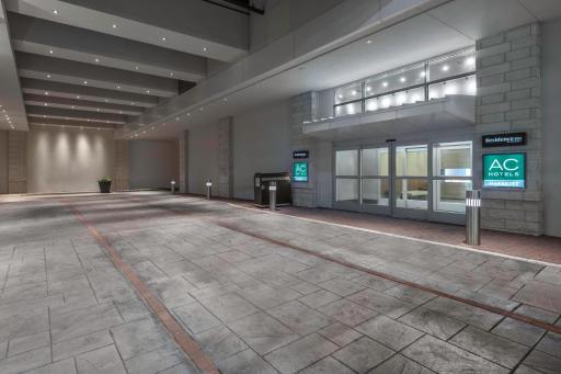 AC Hotel by Marriott Charlotte City Center - Housity