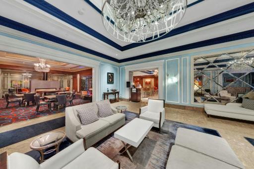 The Henry, Autograph Collection - Housity