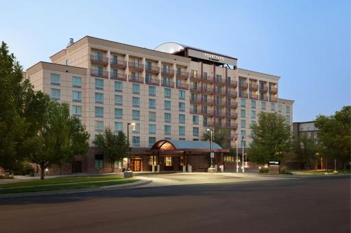 Courtyard by Marriott Denver Airport - Housity