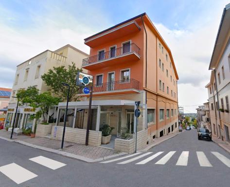 HOTEL HOUSE GARGANO - Hizvo