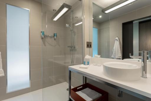 Aloft Dublin City - Housity