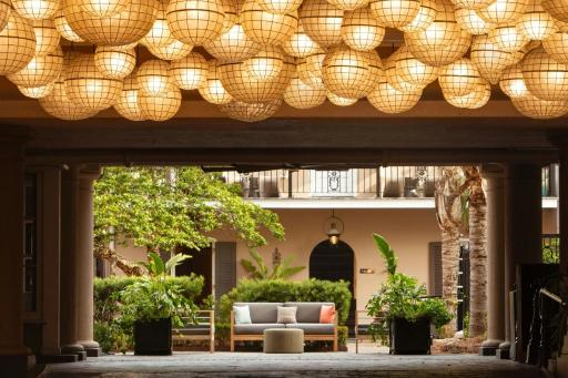 W New Orleans - French Quarter - Housity