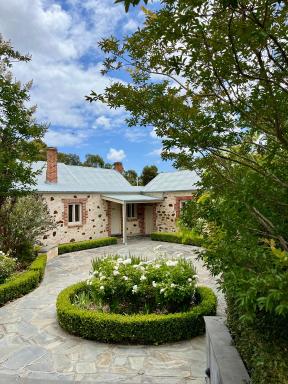 Oxenberry Farm - Housity