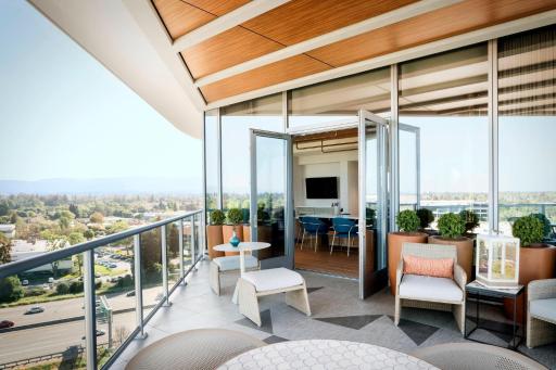 Hotel Nia, Autograph Collection - Housity