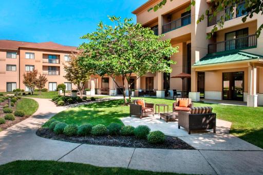 Courtyard Parsippany - Housity