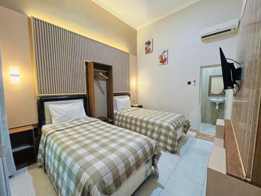 Clover Homestay - Housity