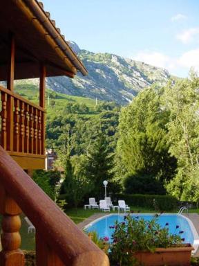 Hotel Picos de Europa - Housity