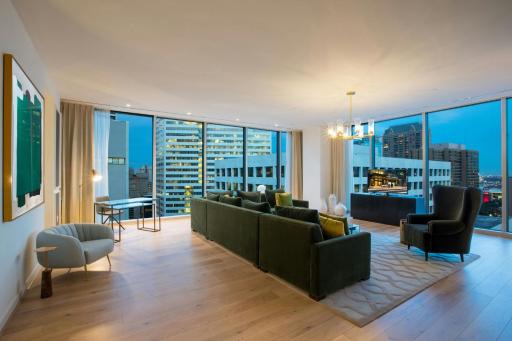 The Laura Hotel, Houston Downtown, Autograph Collection - Housity