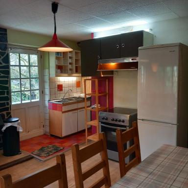 Charleroi Marcinelle verdure et parking gratuit - Housity