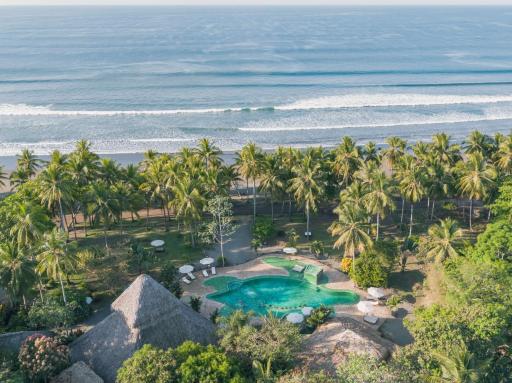 Hotel Clandestino beach - Housity