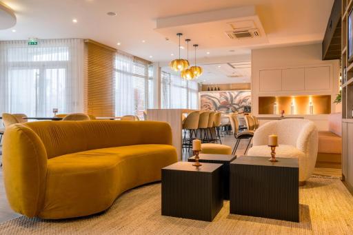 Kyriad Prestige Vannes Centre-Palais des Arts - Housity
