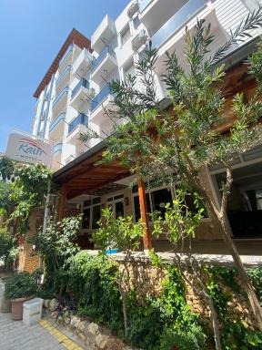 Rain Hotel - Housity