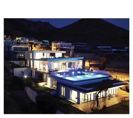 Marinhill - High Luxury Villa - Housity