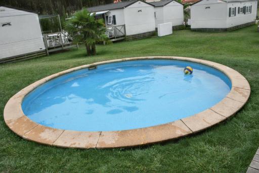 Charming House in Pataias with Shared Pool - Housity