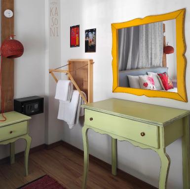 Kasoni Home , Απόλυτα κεντρικό διαμέρισμα μπροστά στη λίμνη - Housity