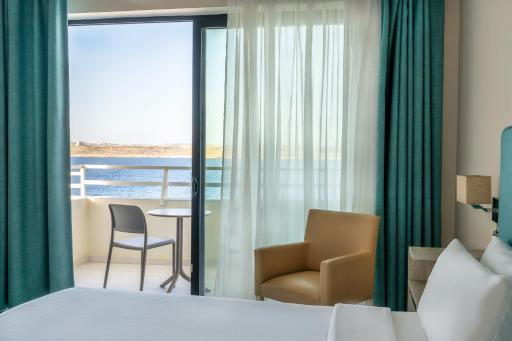 Riviera Hotel & Spa - Housity