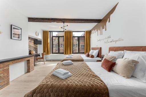The Chocolate Suites - Housity
