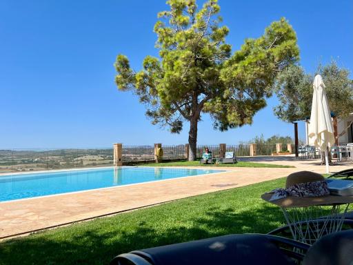 Mater Ariany - Housity