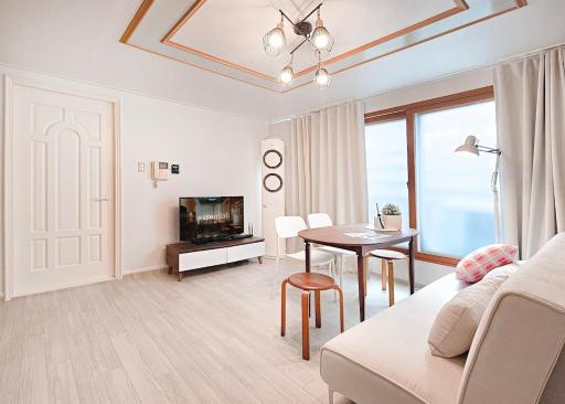 Jin Stay - Housity