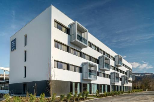 AC Hotel by Marriott Saint-Julien-en-Genevois - Housity