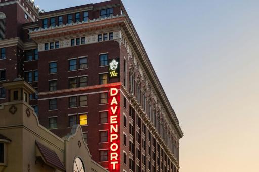 The Historic Davenport, Autograph Collection - Housity