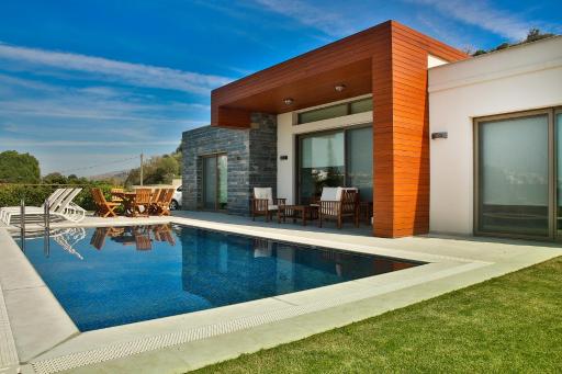 Green Park Villas by Important Group Travel - Housity