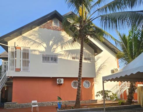 SMB-gn RÉSIDENCE LAMBANDJI - ELECTRICITE ET WIFI H24 - Housity