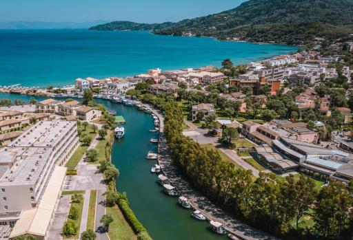Messonghi Beach Holiday Resort - Housity