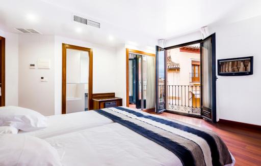 Monjas del Carmen Hotel - Housity