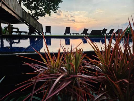 Sunsethouse Lombok - Housity