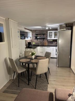 Hagavägen 1 Lägenhet - Housity