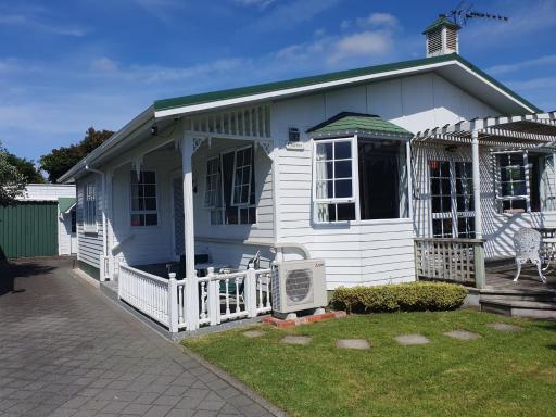 Charmae Guest House - Housity