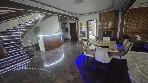 Perla Nordului - Housity