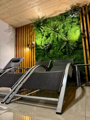 Chata na přehradě s vlastním wellness - Housity
