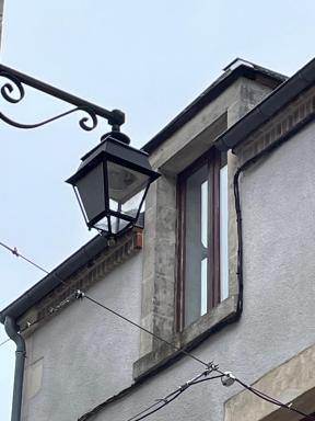 Grand studio centre historique Sancerre - Housity