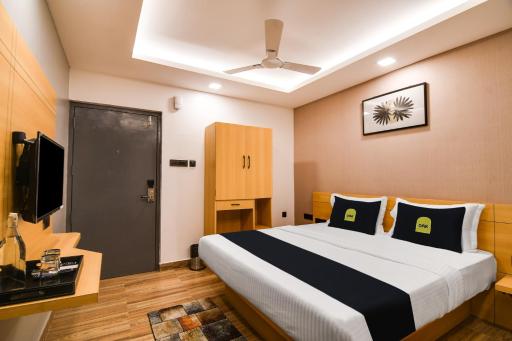 Townhouse OAK Sayhallo Ecstasy - Housity