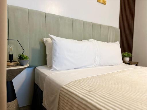 One bedroom Condo Suite in Bacolod City - Housity
