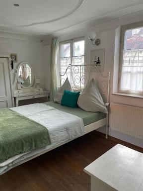 Gästehäuser Hölle 12 und Hölle 13 - Housity