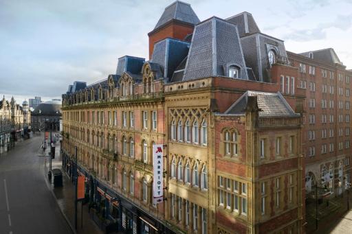 Leeds Marriott Hotel - Housity