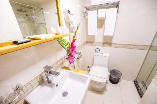 Nascent Gardenia Luxury Suites - Housity