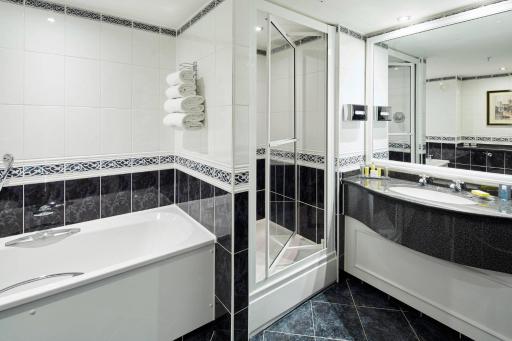 Delta Hotels by Marriott Durham Royal County - Housity