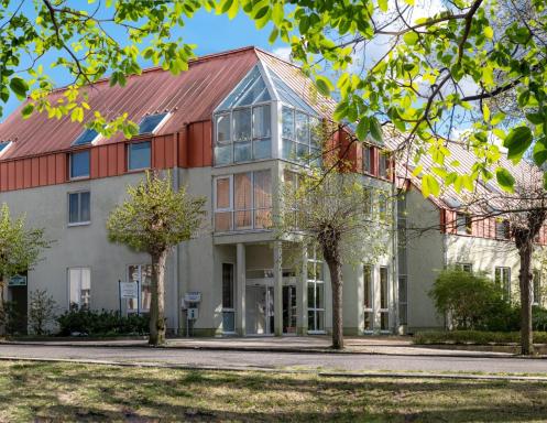 Akzent Parkhotel Trebbin - Housity