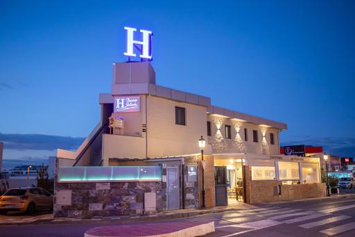 Hostal Rosario Galindo - Housity
